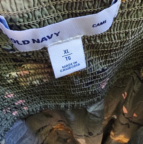 Old Navy Green Floral Midi Dress - Picture 2 of 4